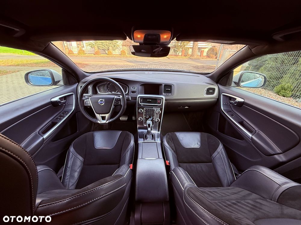 Volvo V60 T4 Geartronic RDesign - 28