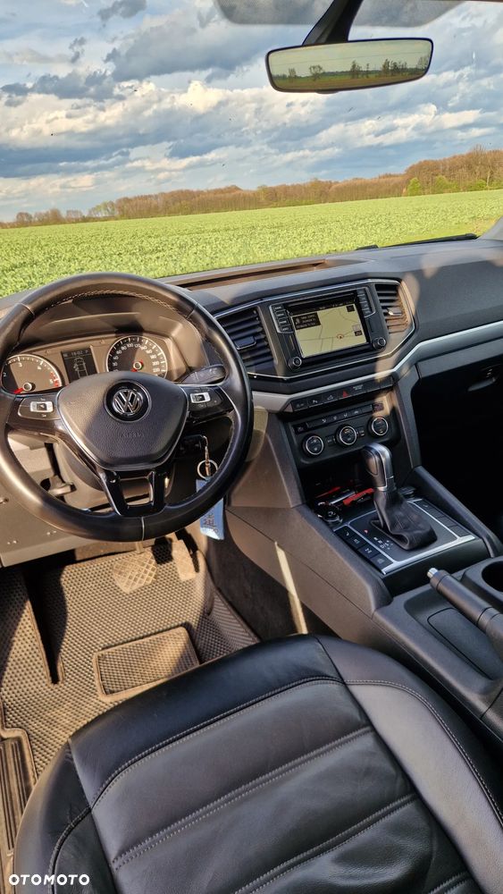 Volkswagen Amarok - 23