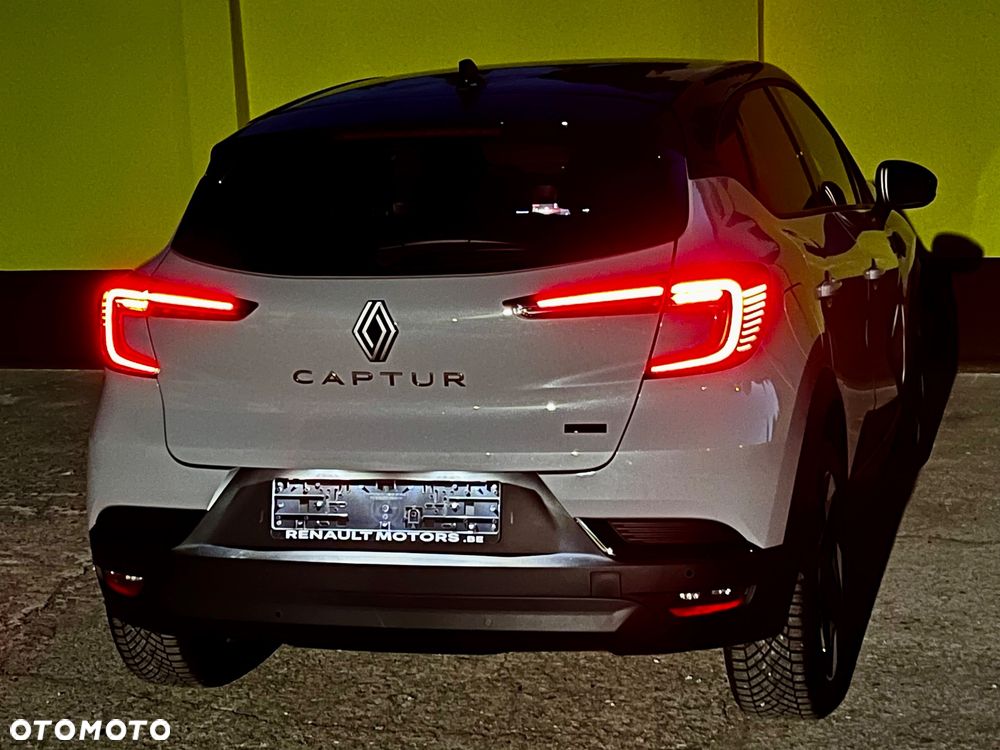 Renault Captur 1.8 E-TECH Full Hybrid 160 Techno - 27
