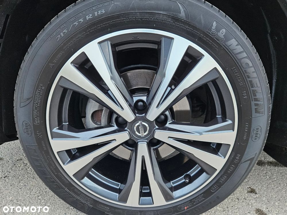 Nissan Qashqai 1.2 DIG-T N-Vision - 19