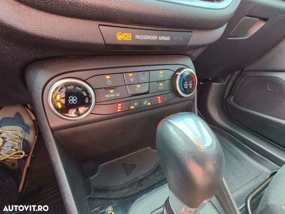 Ford Fiesta - 11