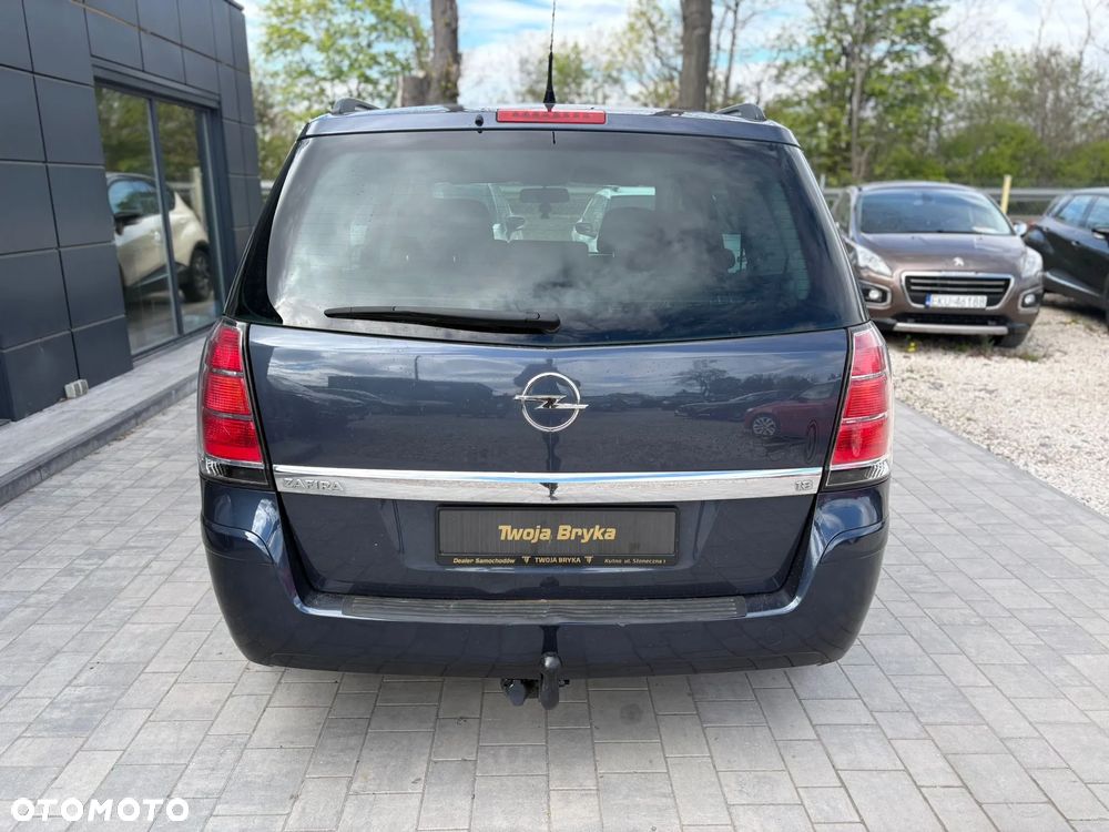 Opel Zafira 1.6 - 6
