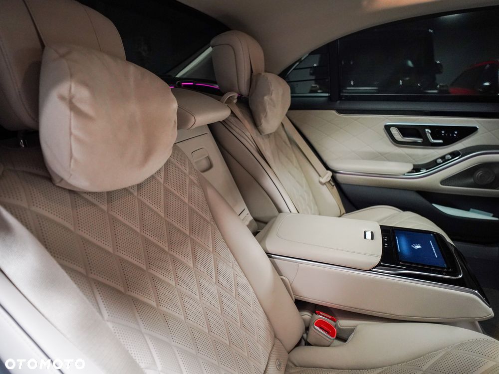 Mercedes-Benz Klasa S 400 d 4-Matic L AMG Line 9G-TRONIC - 28