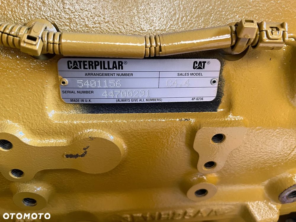 SILNIK CATERPILLAR CAT C4.4 ACERT perkins 96,5kW  44000netto - 11