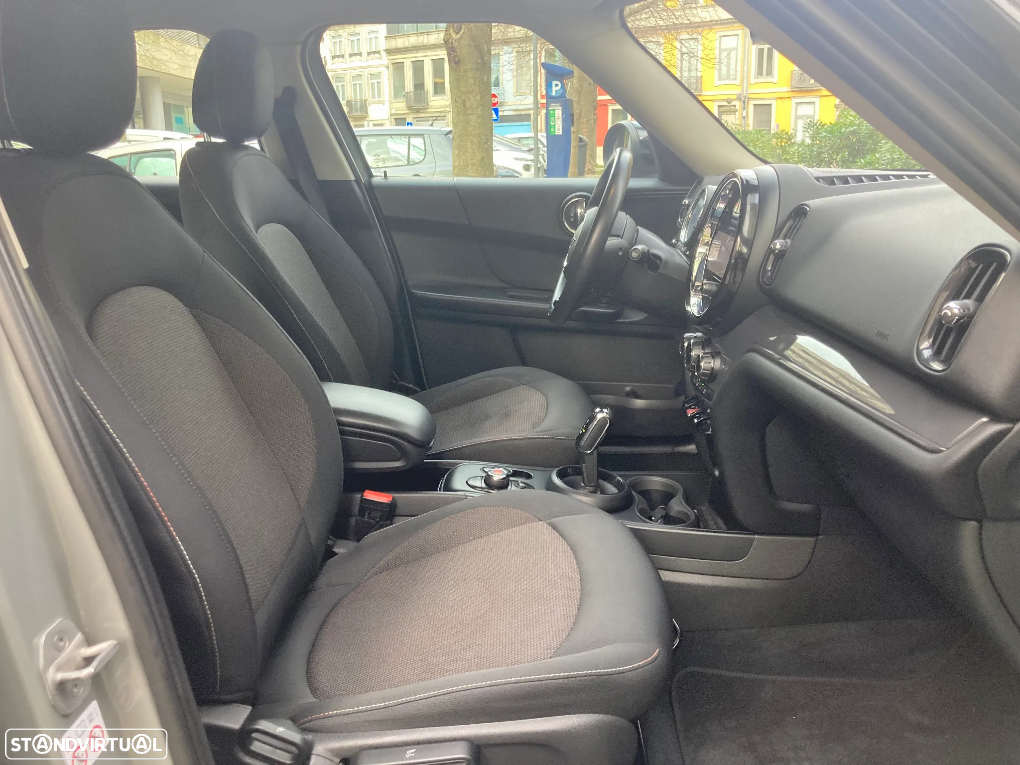 MINI Countryman Cooper D ALL4 Auto - 14