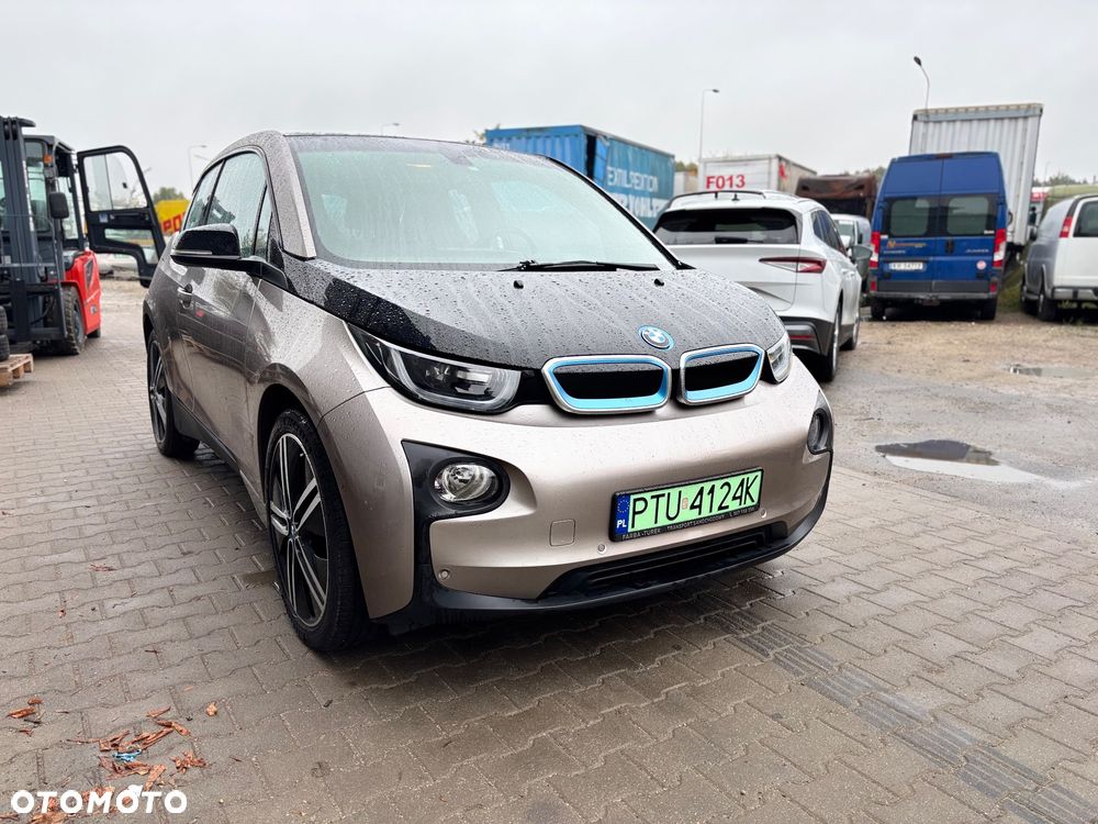 BMW I3