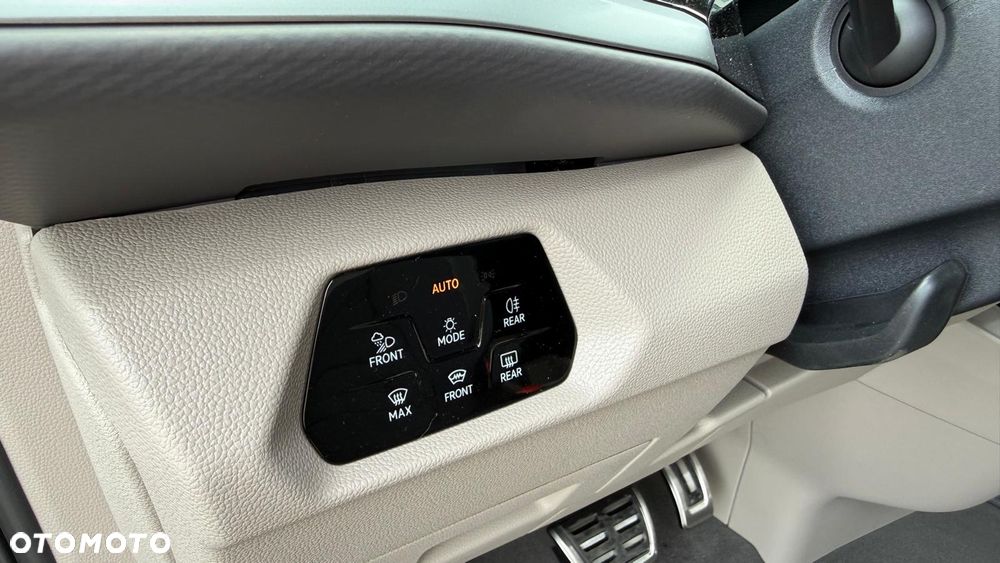 Volkswagen Multivan 2.0 TDI L2 Style DSG - 18