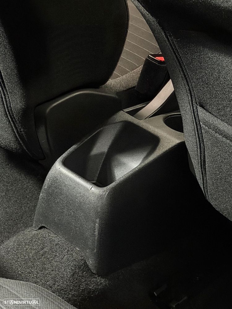 Peugeot 208 PureTech 75 Active Pack - 13