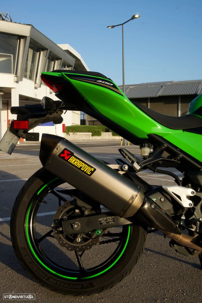 Kawasaki Ninja KRT - 9