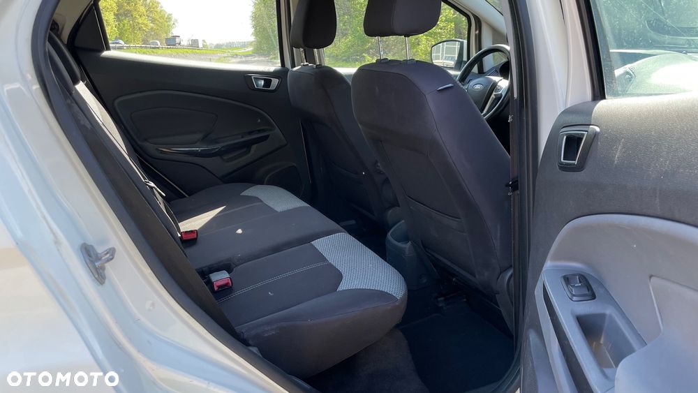 Ford EcoSport 1.5 EcoBlue TITANIUM - 12
