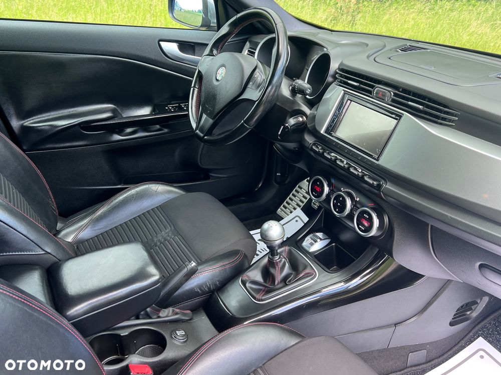 Alfa Romeo Giulietta 2.0 JTDM 16V Turismo - 27
