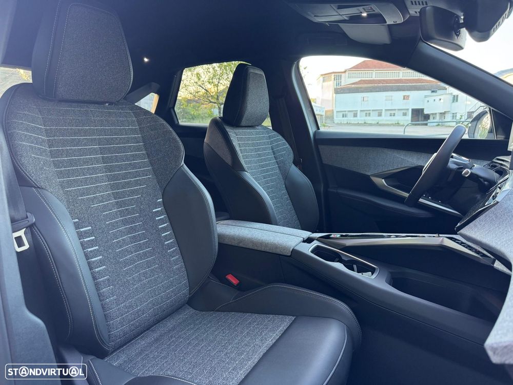 Peugeot 3008 1.2 Hybrid Allure e-DCS6 - 28