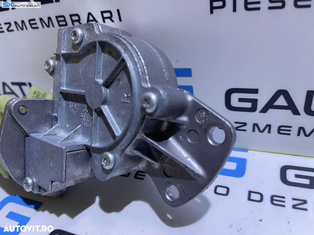 Motor Motoras Reglaj Ajustare Inaltime Scaun Electric Dreapta Fata Pasager Skoda Octavia 1 2001 - 2011 Cod 3B0959762AH - 2