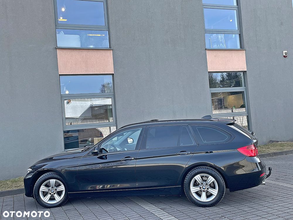 BMW Seria 3 320d Blue Performance Sport Line - 10