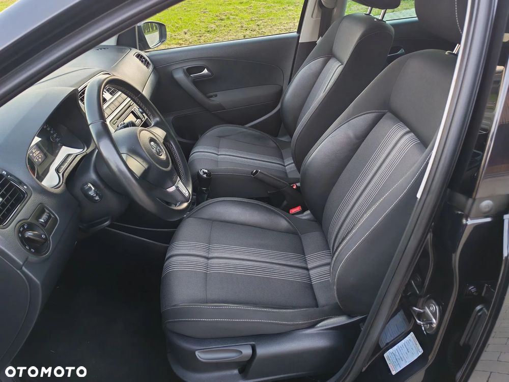 Volkswagen Polo - 18