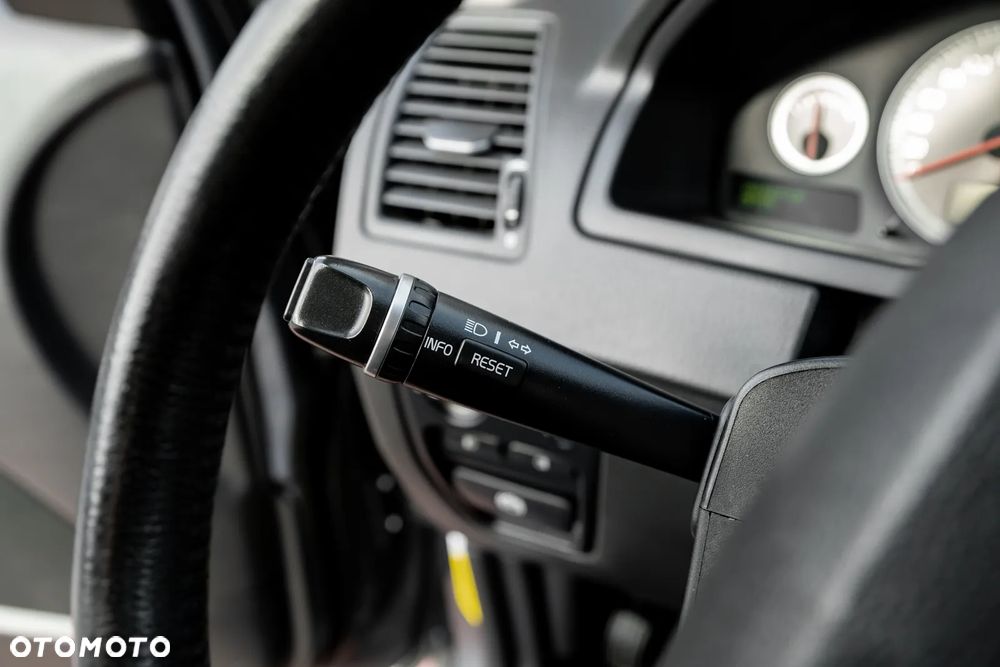 Volvo XC 90 D5 Kinetic - 38