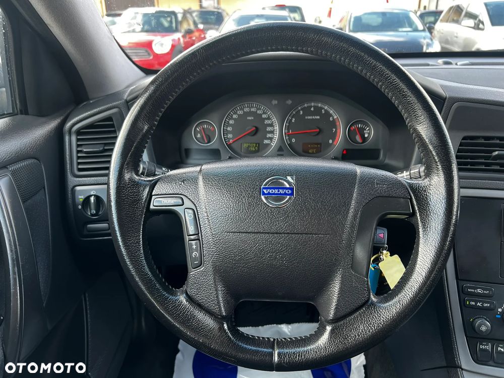 Volvo V70 2.4 Kinetic - 22