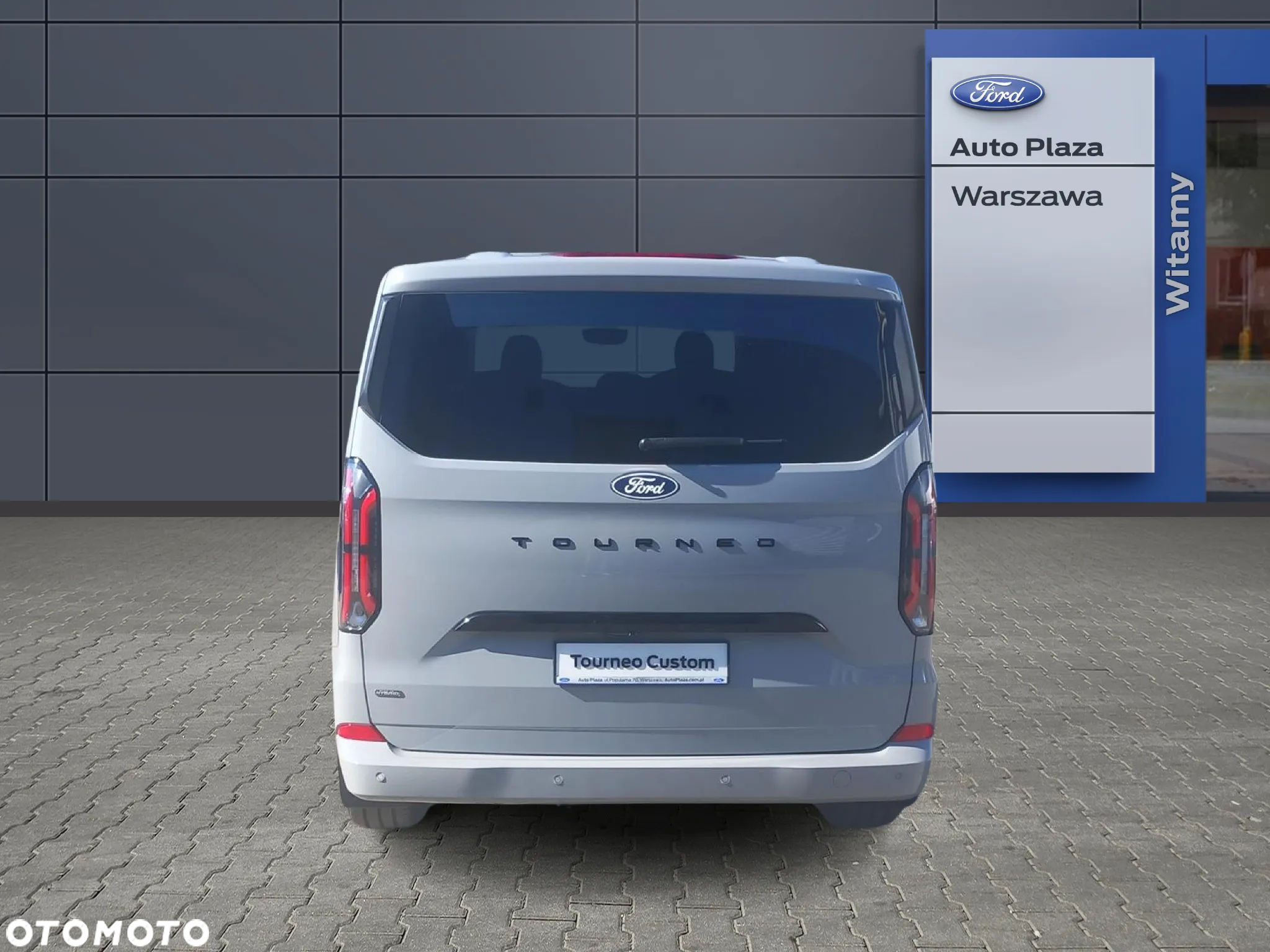 Ford Tourneo Custom 2.5 PHEV CVT 340 L2 Titanium X - 4