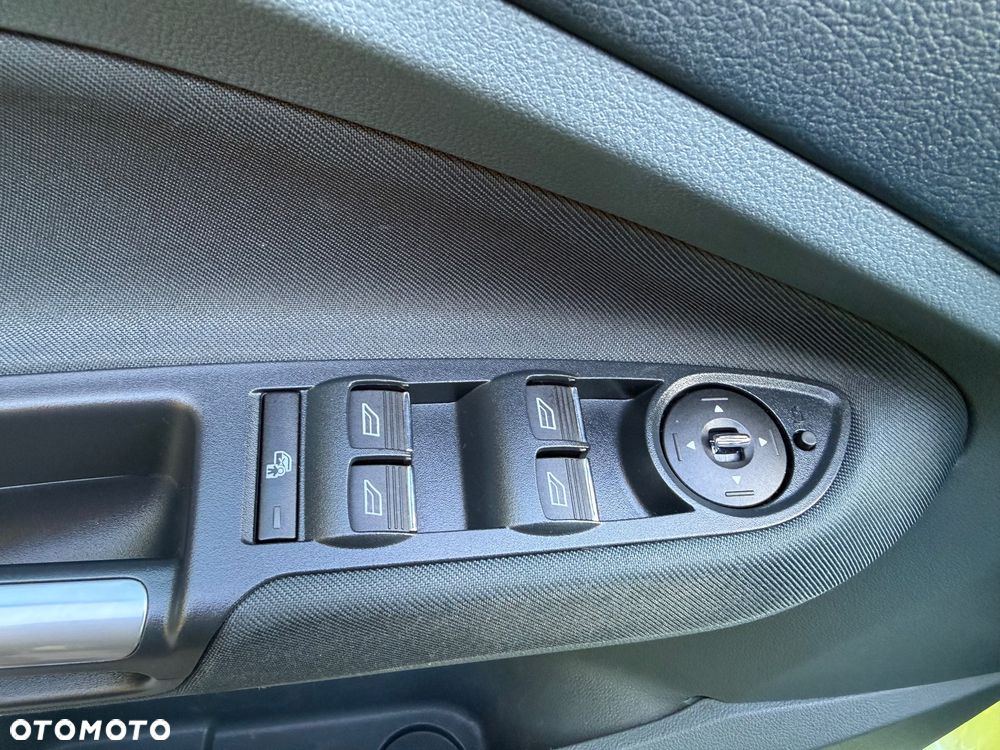 Ford C-MAX - 22