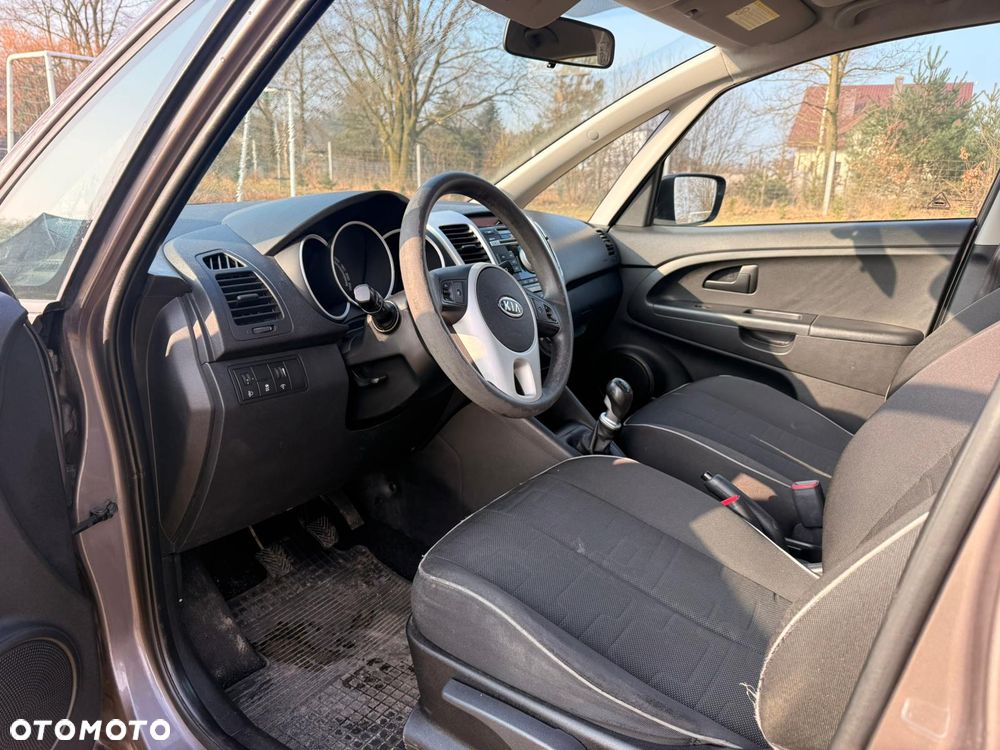 Kia Venga 1.4 L - 2