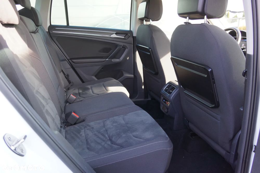 Volkswagen Tiguan 2.0 TDI SCR 4MOTION DSG Highline - 28