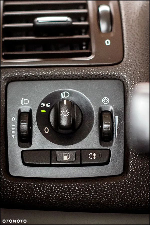 Volvo C30 - 25