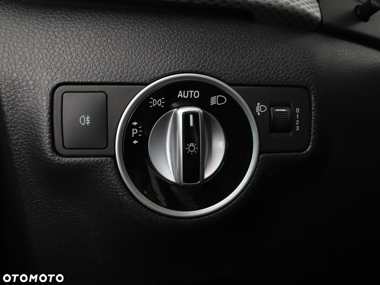 Mercedes-Benz Klasa B 180 (CDI) d 7G-DCT Urban - 31
