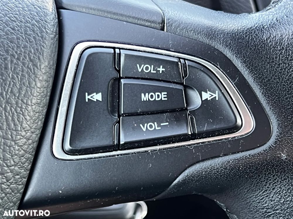 Ford Focus 1.0 EcoBoost Trend - 20