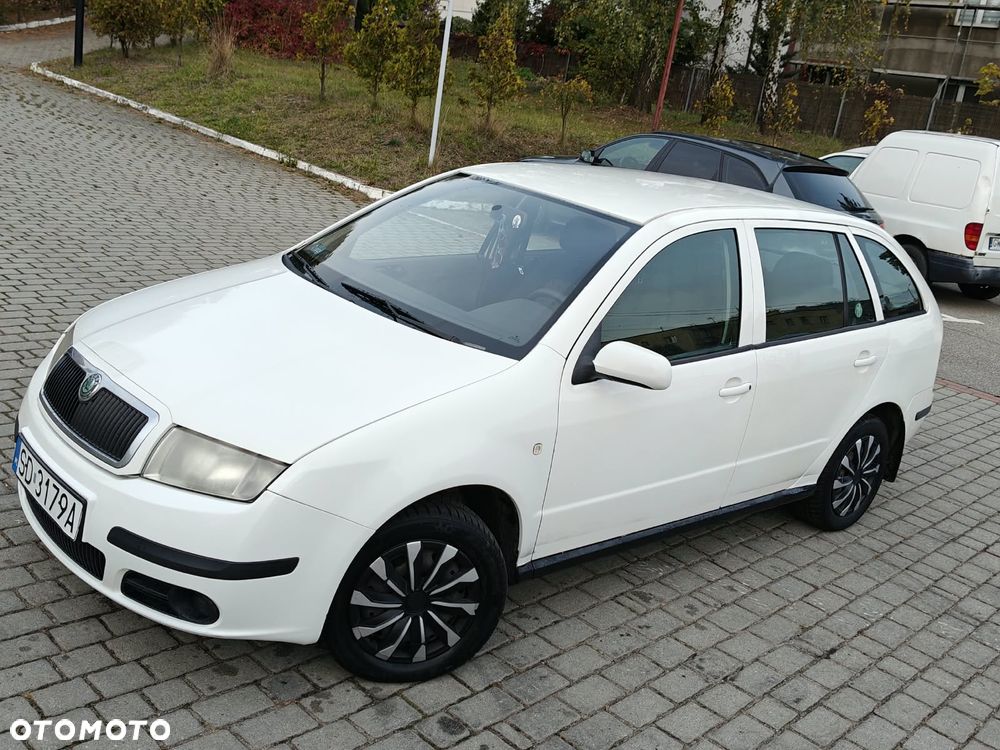 Skoda Fabia 1.4 16V Elegance - 27