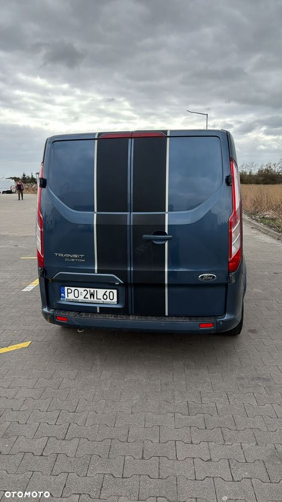 Ford TRANSIT CUSTOM - 2