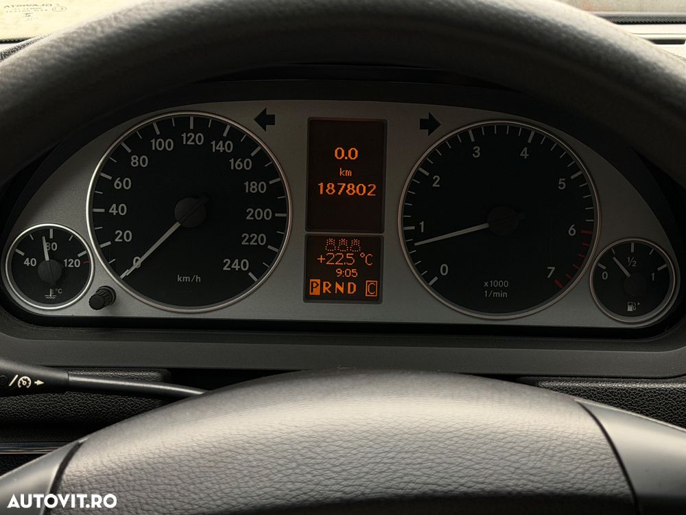 Mercedes-Benz B 170 Autotronic Special Edition - 28