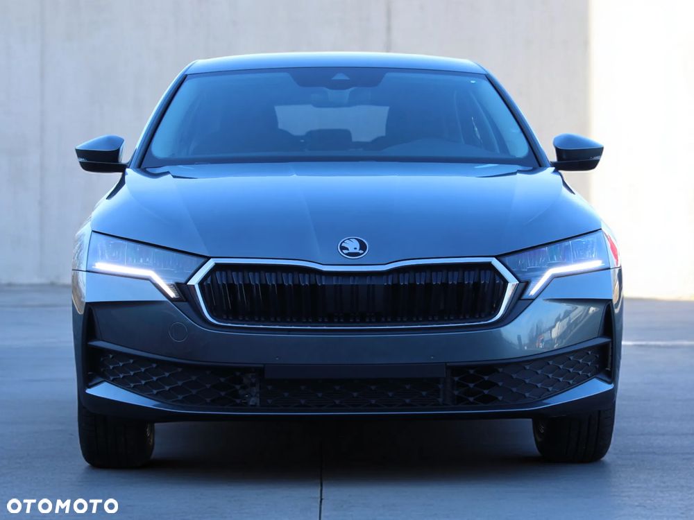 Skoda Octavia 1.5 TSI Edition 130 Essence - 4