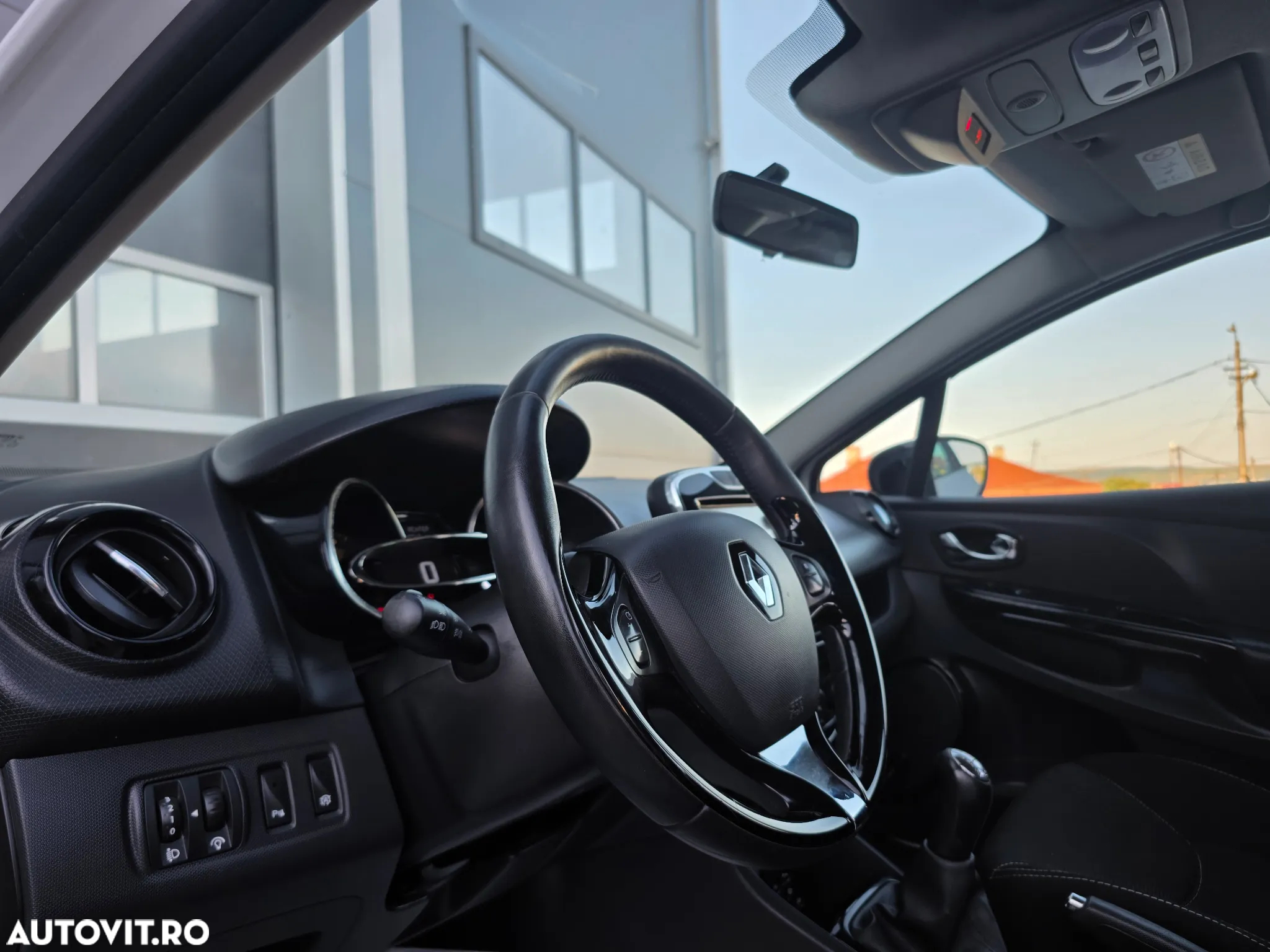 Renault Clio dCi 90 Dynamique - 15
