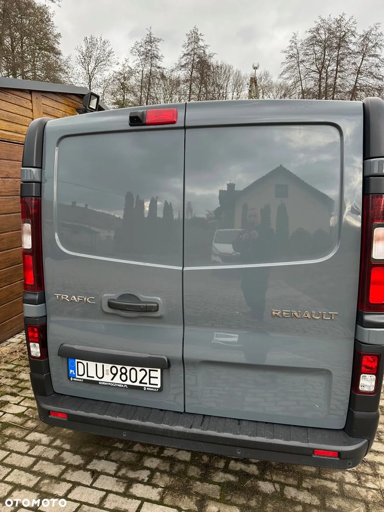 Renault TRAFIC - 9