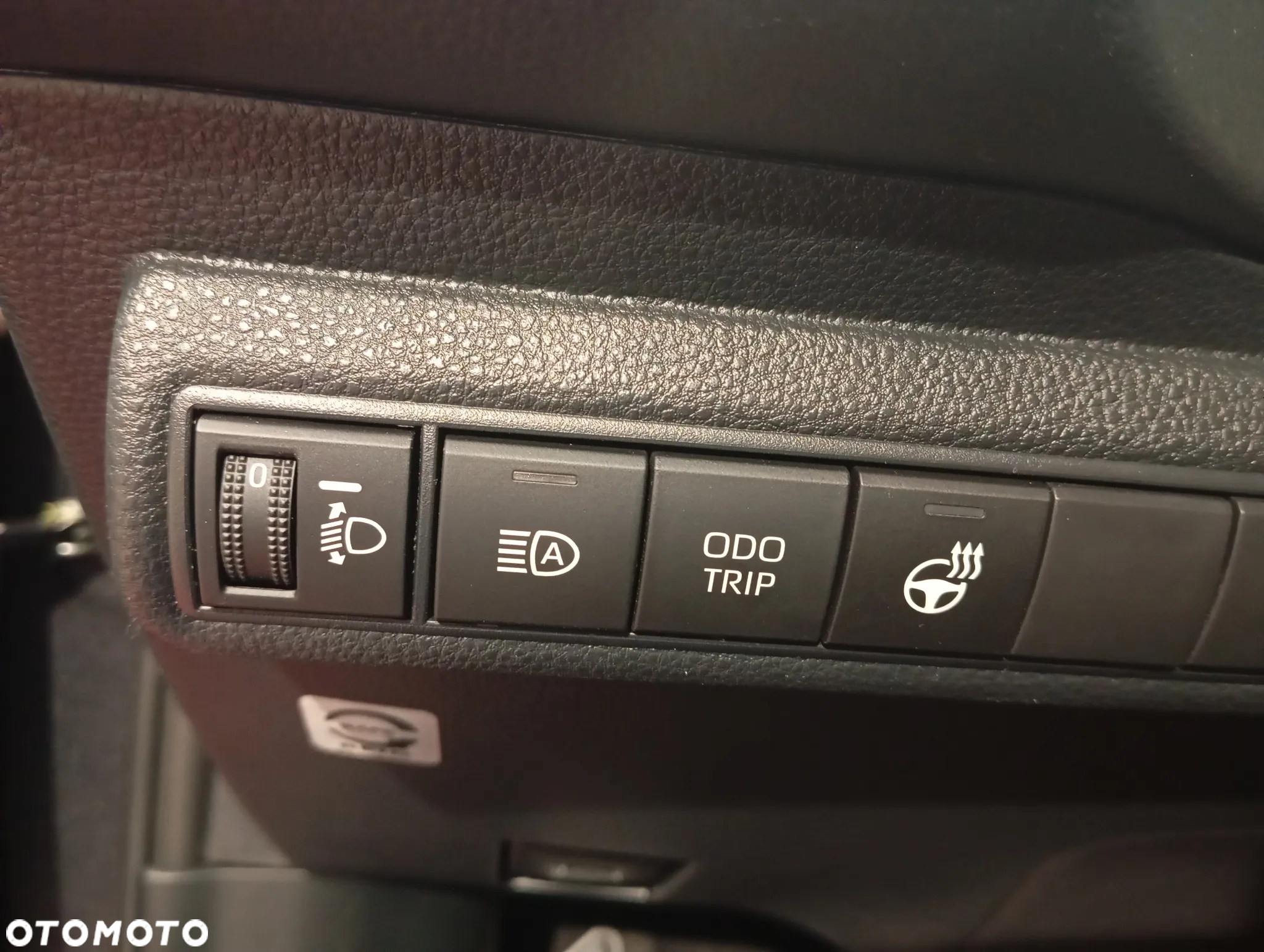 Toyota Corolla 1.5 Comfort - 11