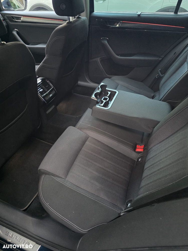 Skoda Superb 2.0 TSI DSG Style - 11