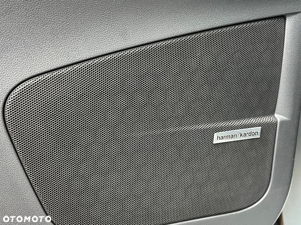 Volvo S40 2.0 Momentum - 10