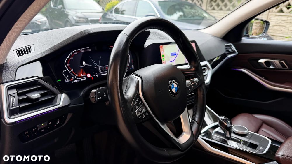 BMW Seria 3 320d MHEV Luxury Line - 17