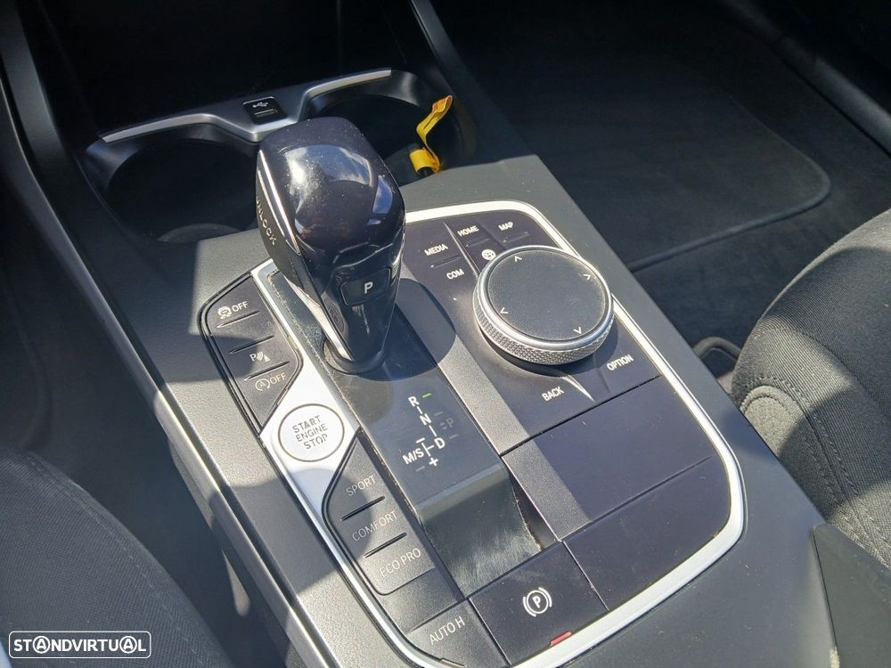 BMW 116 d Corporate Edition Auto - 42