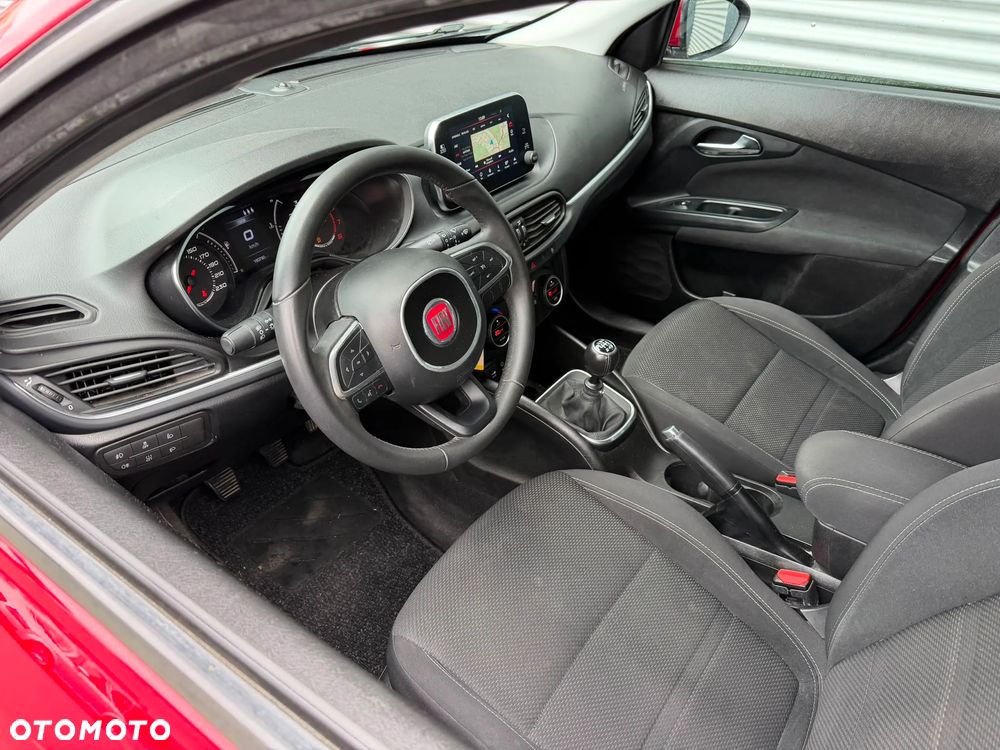 Fiat Tipo 1.4 T-Jet Lounge - 5