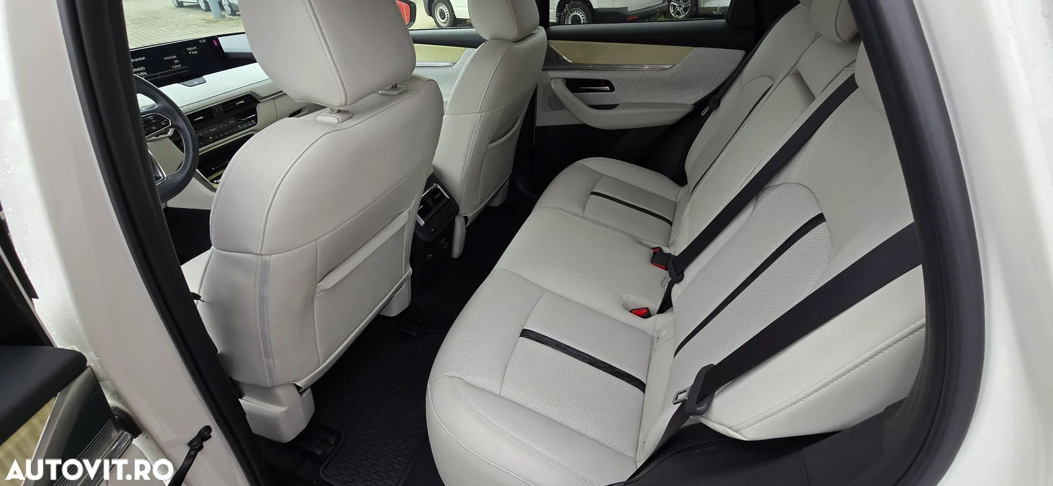 Mazda CX-60 e-Skyactiv PHEV Takumi - 10