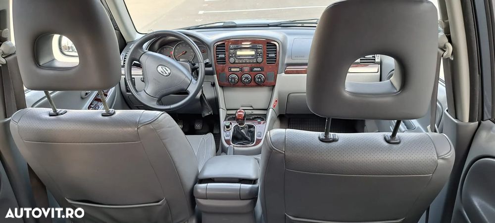 Suzuki Grand Vitara XL-7 2.0 TD Comfort + - 26