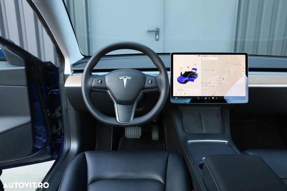 TESLA Model 3 2021 — imagine 7