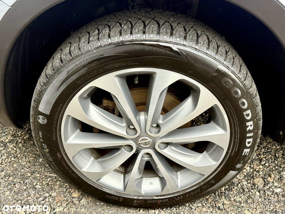 Nissan Qashqai+2 2.0 tekna - 15