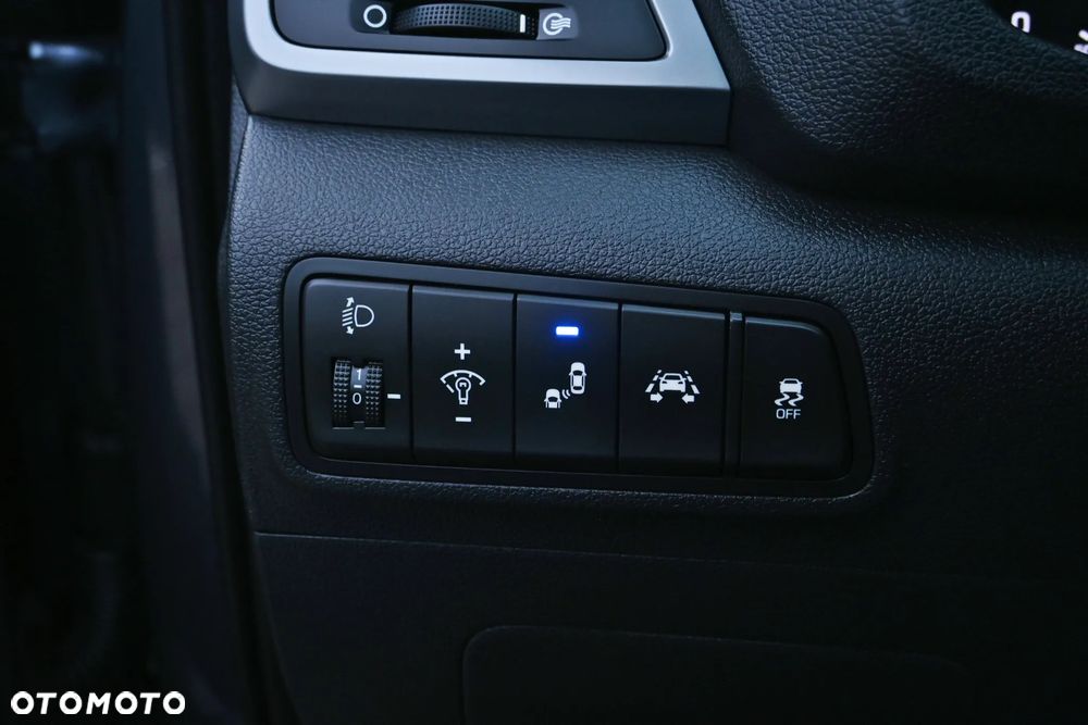 Hyundai Tucson 1.6 GDI BlueDrive GO 2WD - 37