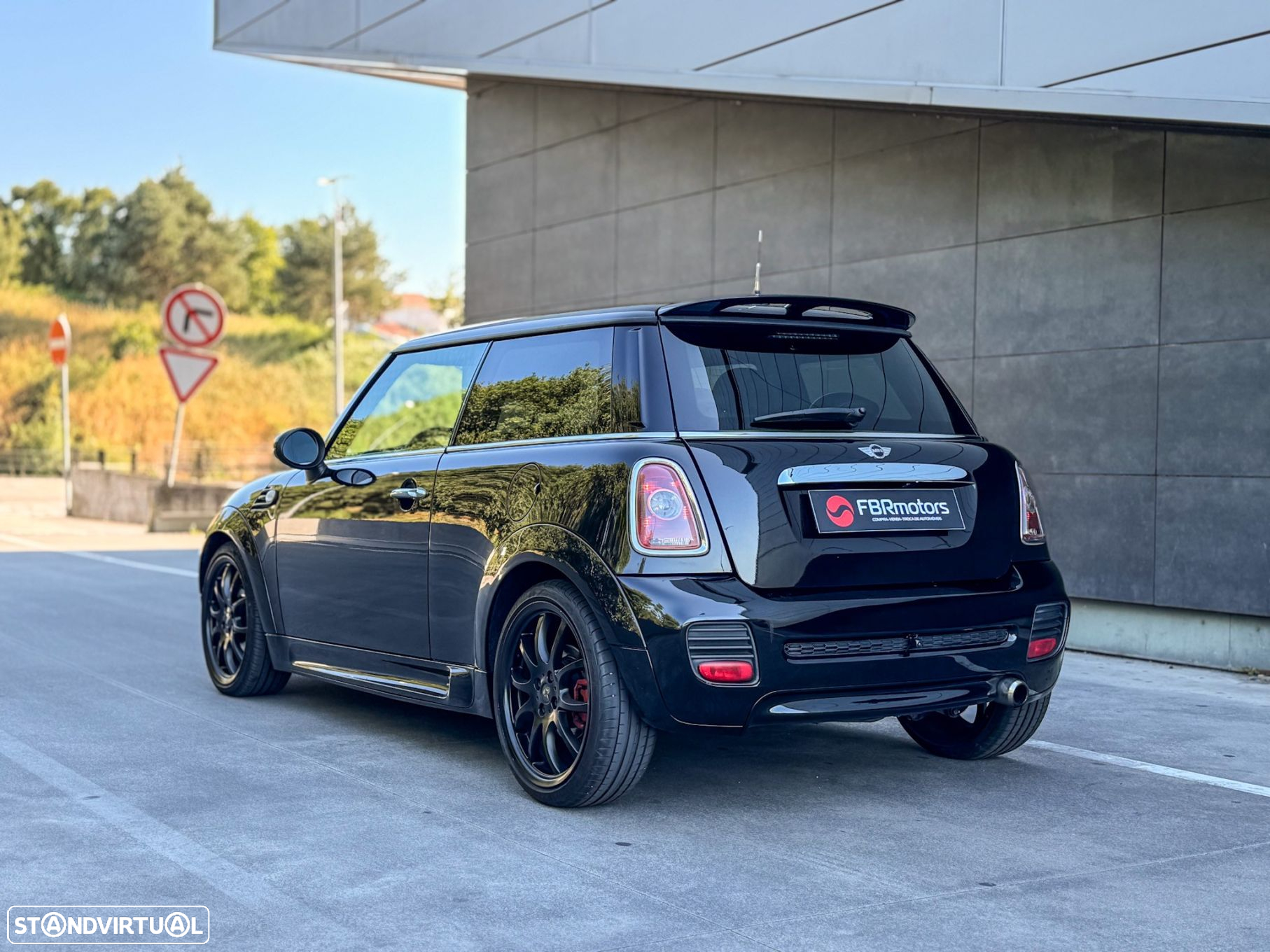 MINI 3 Portas Cooper D - 3