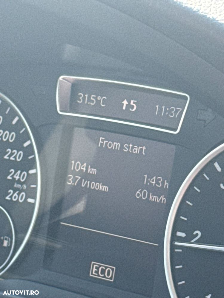 Mercedes-Benz A 180 - 12