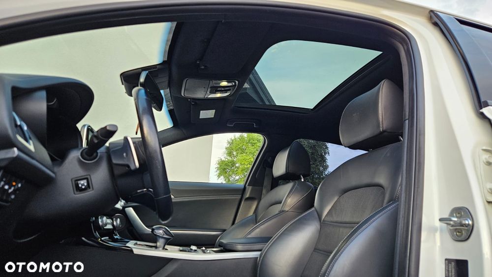 Kia Stinger 3.3 T-GDI AWD GT - 25