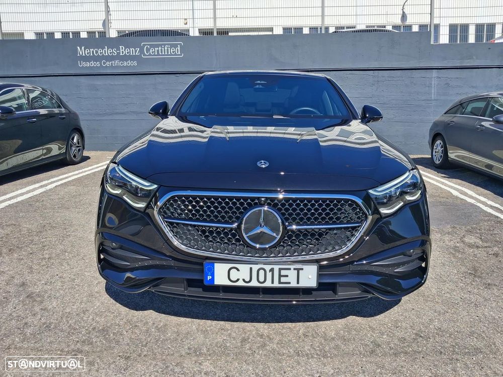 Mercedes-Benz E 300 e AMG Line - 3