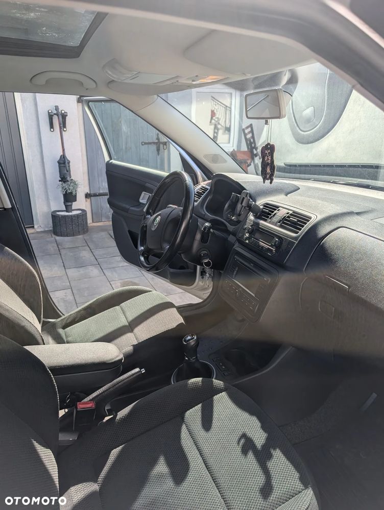 Skoda Fabia 1.6 16V Elegance - 14